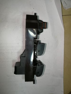 84820-0K010 पावर विंडो रेगुलेटर स्विच TOYOTA HILUX VIGO के लिए