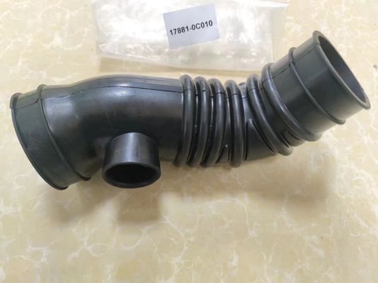 OEM 17881-0C010 टोयोटा टैकोमा 4 रनर 1995-2000 2.4L 2.7L के लिए रबर वायु प्रवेश नली